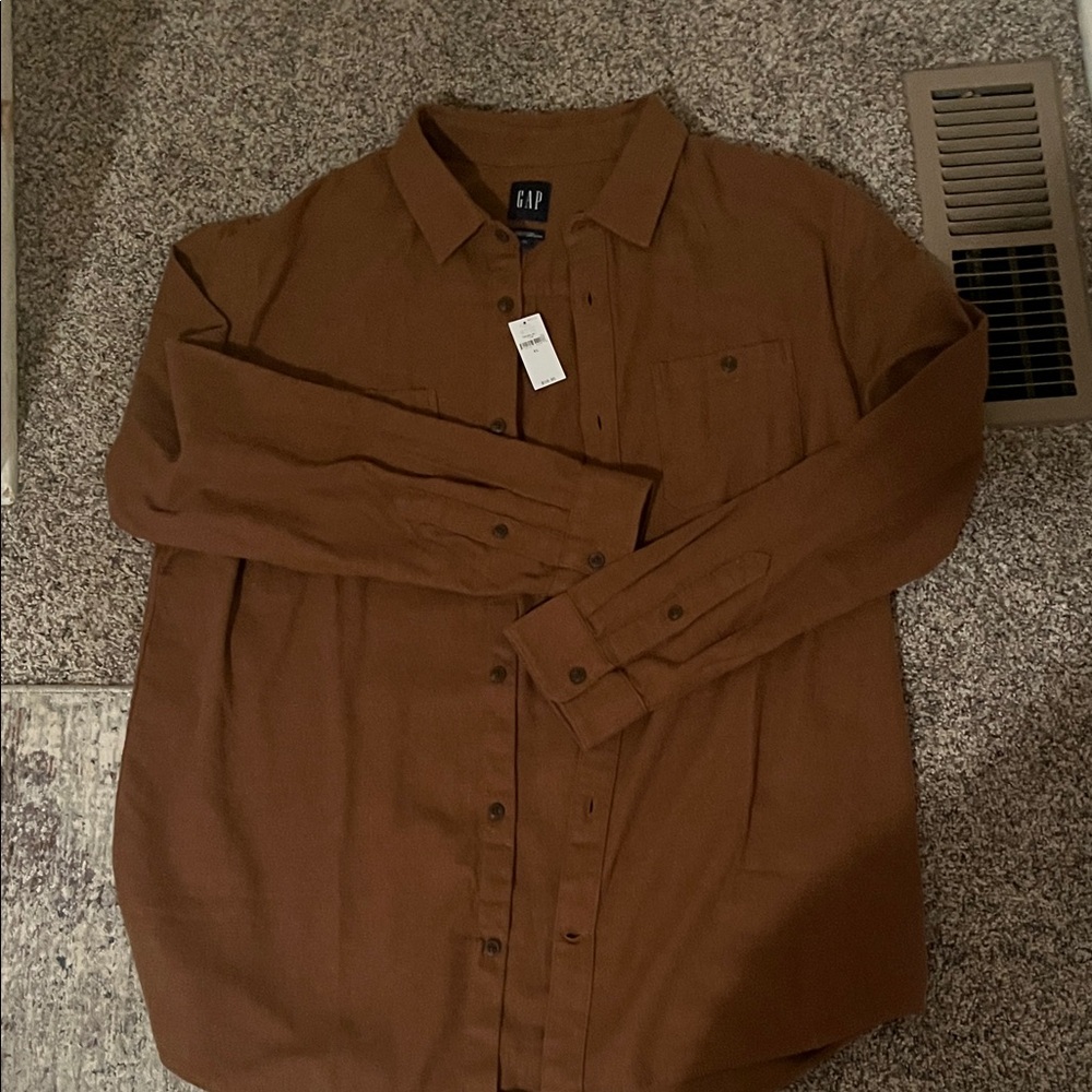 GAP Men's Casual Brown Button Down Shirt